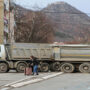 Serbs agrees to take down barricades after talks