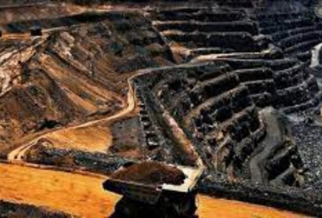 State Minister Mahesh Malani inaugurates 330MW power project