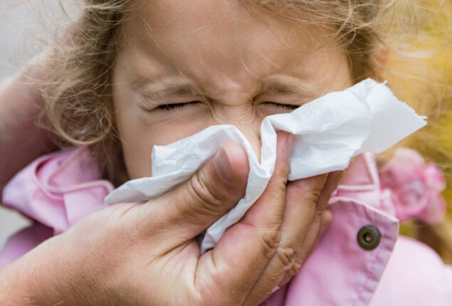 NHS England issues flu outbreak alert