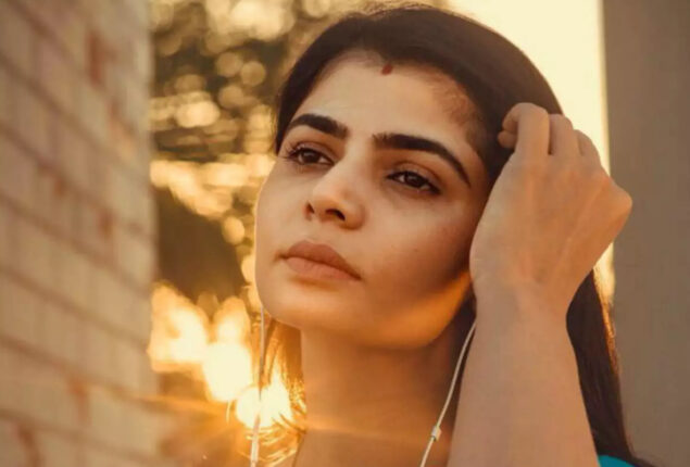 Chinmayi Sripaada slams sexual remarks about her at Nayanthara for her looks