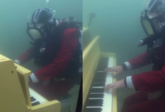 Netizens amazed as ‘Piano Man’ performs underwater