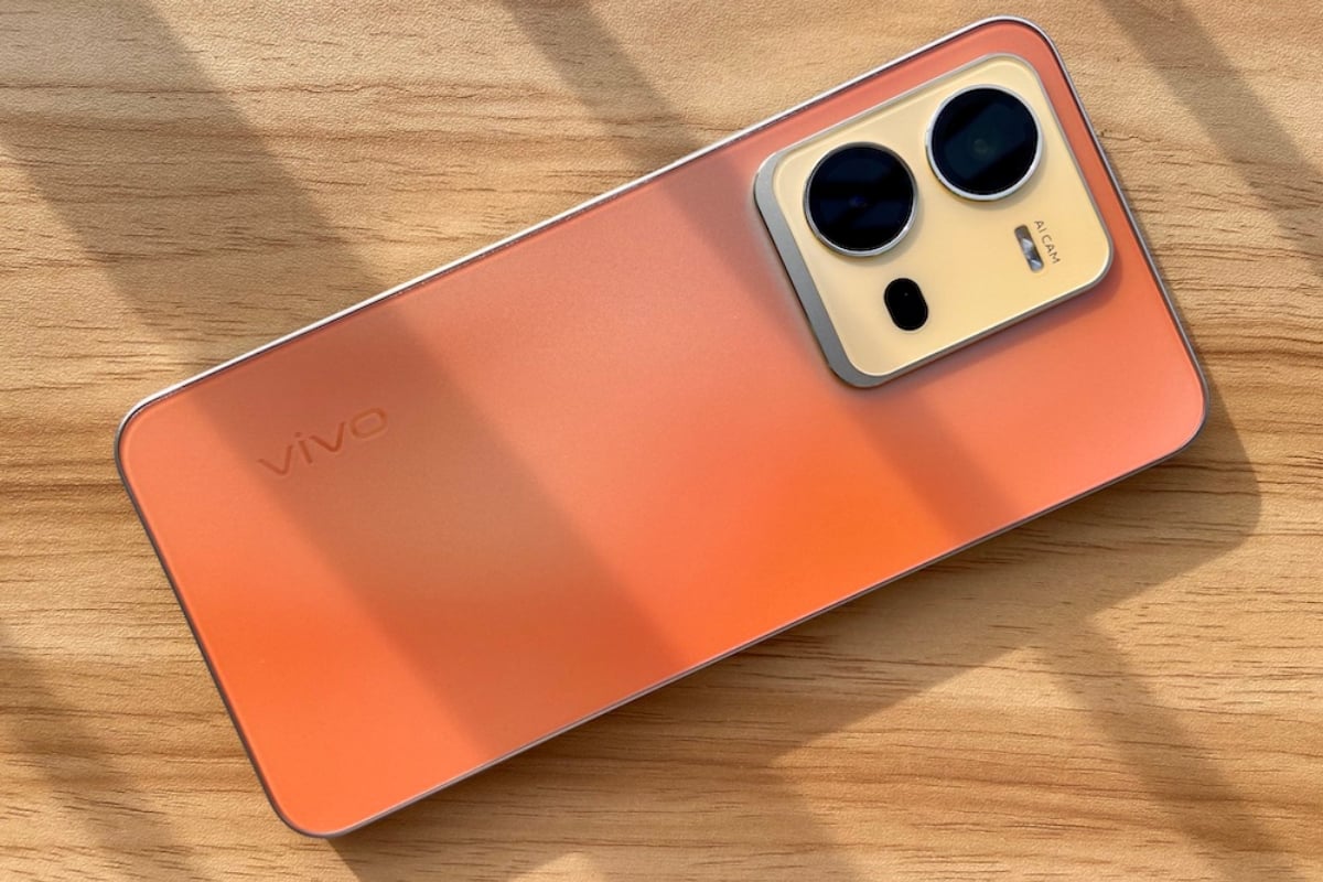 Vivo V25e price in Pakistan
