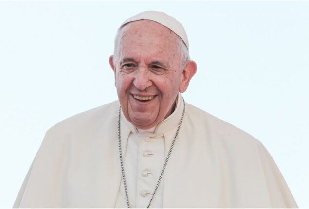 Pope Francis believes a “famine of peace” in globe