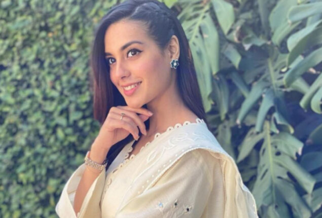 Iqra Aziz made a fuss for reciting “BISMILLAH” on set