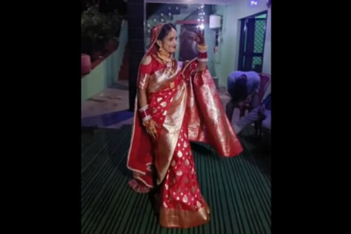 Bride dance performance