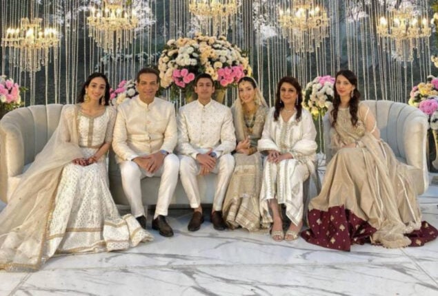 Sadaf kanwal, Shahroz Sabzwari, Momal Sheikh dance video at family wedding goes viral
