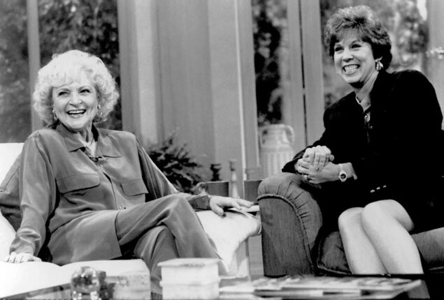 Vicki Lawrence