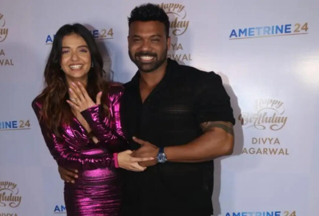 Divya Agarwal makes her relationship official with Apurva Padgaonkar