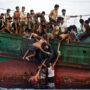 Rohingya refugees stuck on boat without supplies