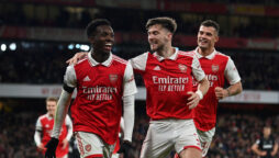 Arsenal comeback opens up seven-point Premier League lead
