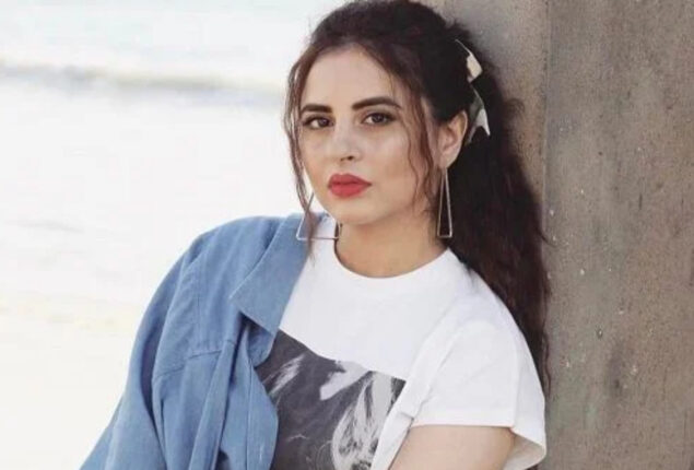 Fatima Effendi enjoys her birthday celebration with her family