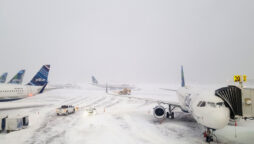 US flights are cancelled due to winter weather