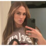 Jennifer Lopez pays tribute to Salena For 25 year singing career
