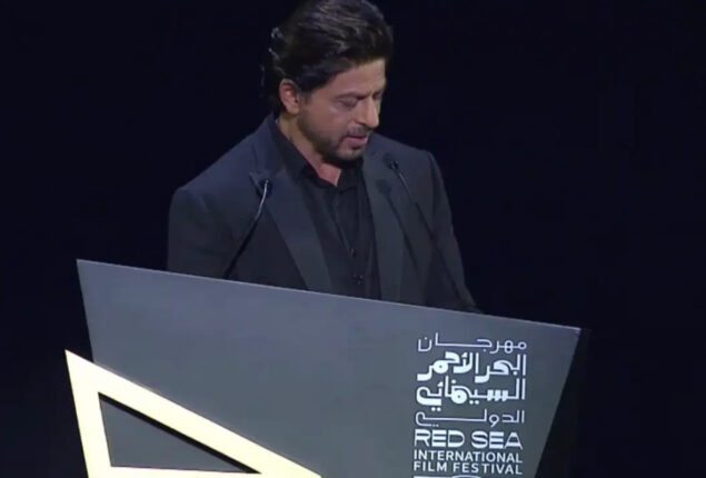 Shah Rukh Khan honored at Red Sea International Film Festival