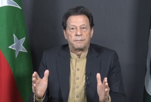 Imran says will announce date for assemblies’ dissolution on Dec 17