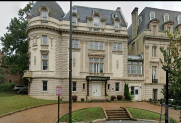 Pakistan decides old embassy building to be sold
