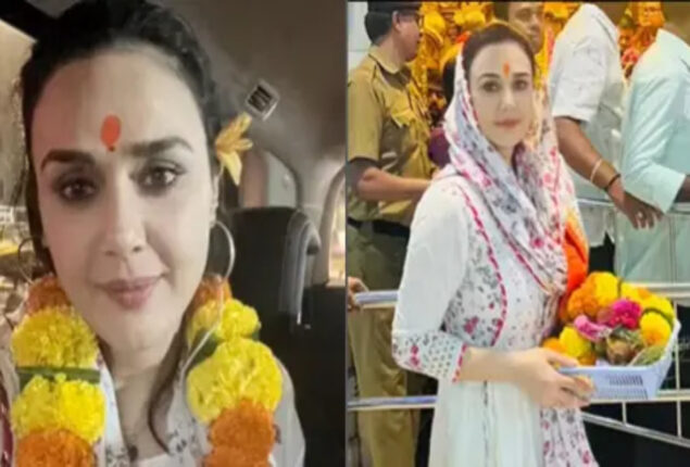 Preity Zinta visits Siddhivinayak temple as she returns to India