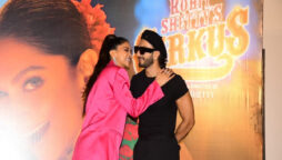 Ranveer Singh, Deepika Padukone funny danced at song launch