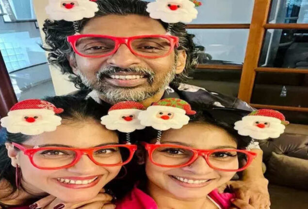 Tanishaa Mukerji shares pics of Christmas celebrations with Kajol