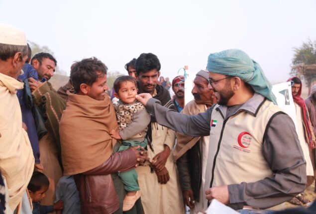 UAE distributes blankets, jackets among needy in Pakistan