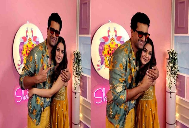 Vicky Kaushal hugs Shehnaaz Gill, paps call her ‘Punjab ki Katrina’