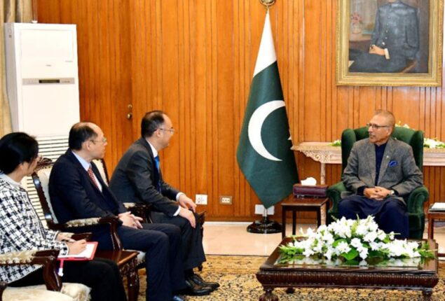President Alvi appreciates financial and economic support by China