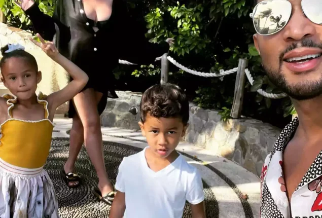 Chrissy Teigen and John Legend welcome their baby