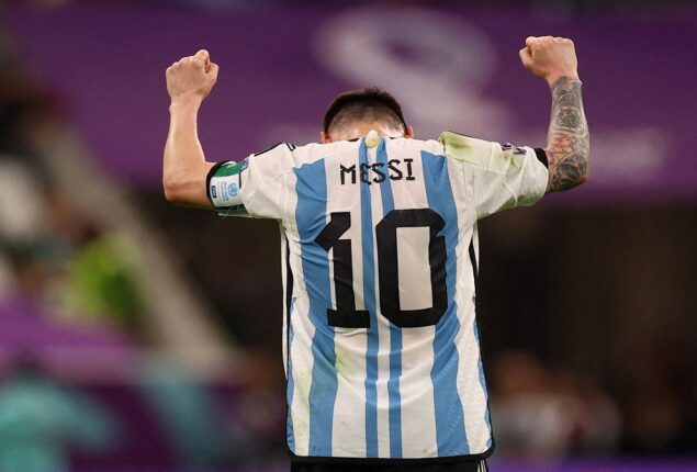 Argentina advances in the World Cup despite Messi’s missed penalty