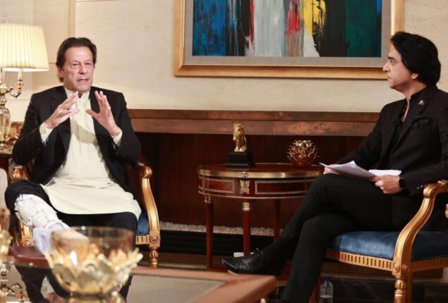 Qamar Bajwa asked to remove Usman Buzdar from CM’s post: Imran Khan
