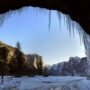 Yosemite National Park shutdown due to deaths in a rock slide