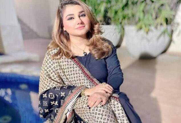 Javeria Saud looks adorable in pictures from  a family wedding