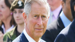 King Charles bids royal admirers a ‘happy and healthy’ 2023