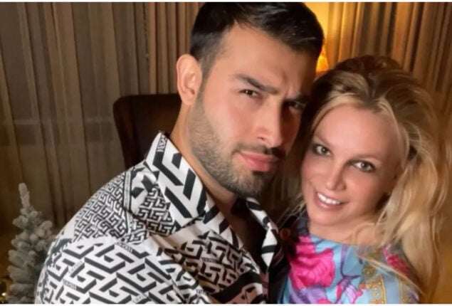 Sam Asghari ends theories that he controls Britney Spears
