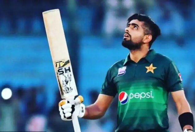 Fans backs Babar Azam with trend “BehindYouSkipper” via twitter