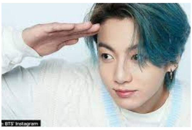BTS’ Jungkook raises worries for the ARMY in live session