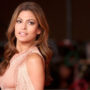 Eva Mendes changes her signature brunette hair for new style