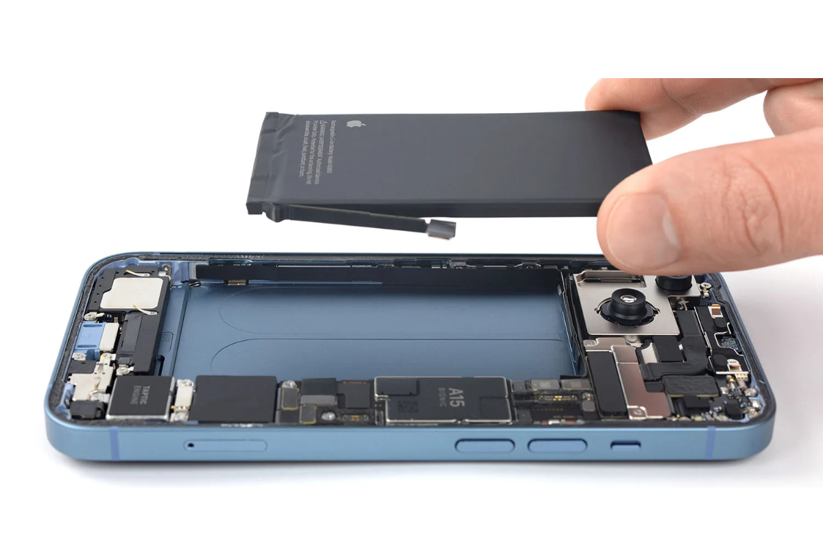 iPhone 15