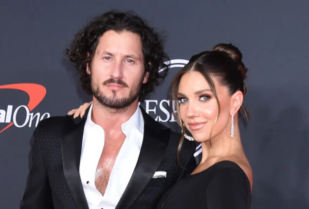 Jenna Johnson Val Chmerkovskiy