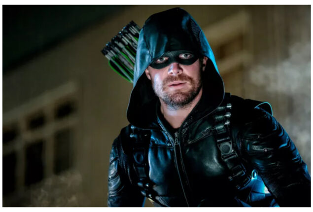 Stephen Amell Returning as Green Arrow for Final Season of ‘The Flash’