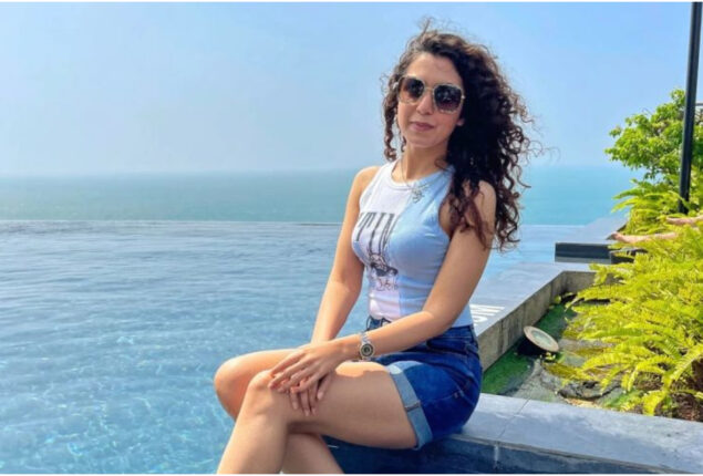 Hira Umer Bold photos from her vacation goes viral