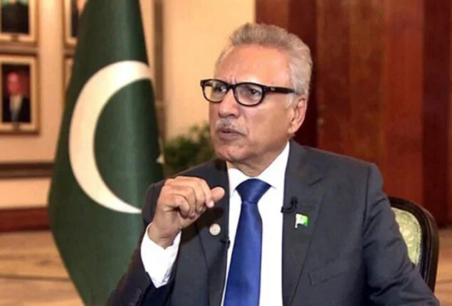 Foreign companies welcome to invest in IT sector: President