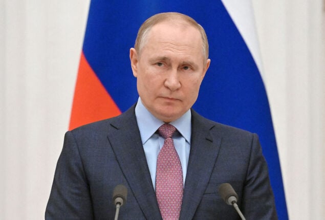 Vladimir Putin orders 36-hour ceasefire over Orthodox Christmas
