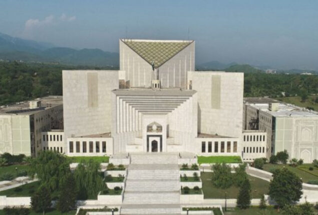 SC fixes Imran Khan’s plea on amendments in NAB laws for hearing