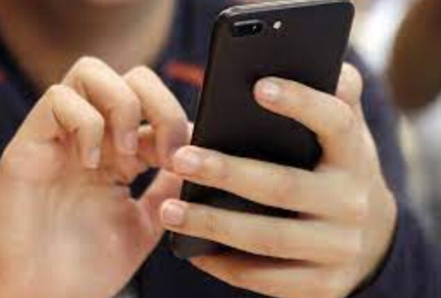 China blocks social media accounts of Covid policy critics
