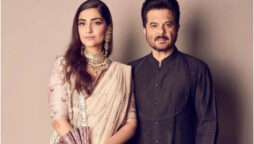 Sonam Kapoor & Anil Kapoor were spotted at Mumbai airport