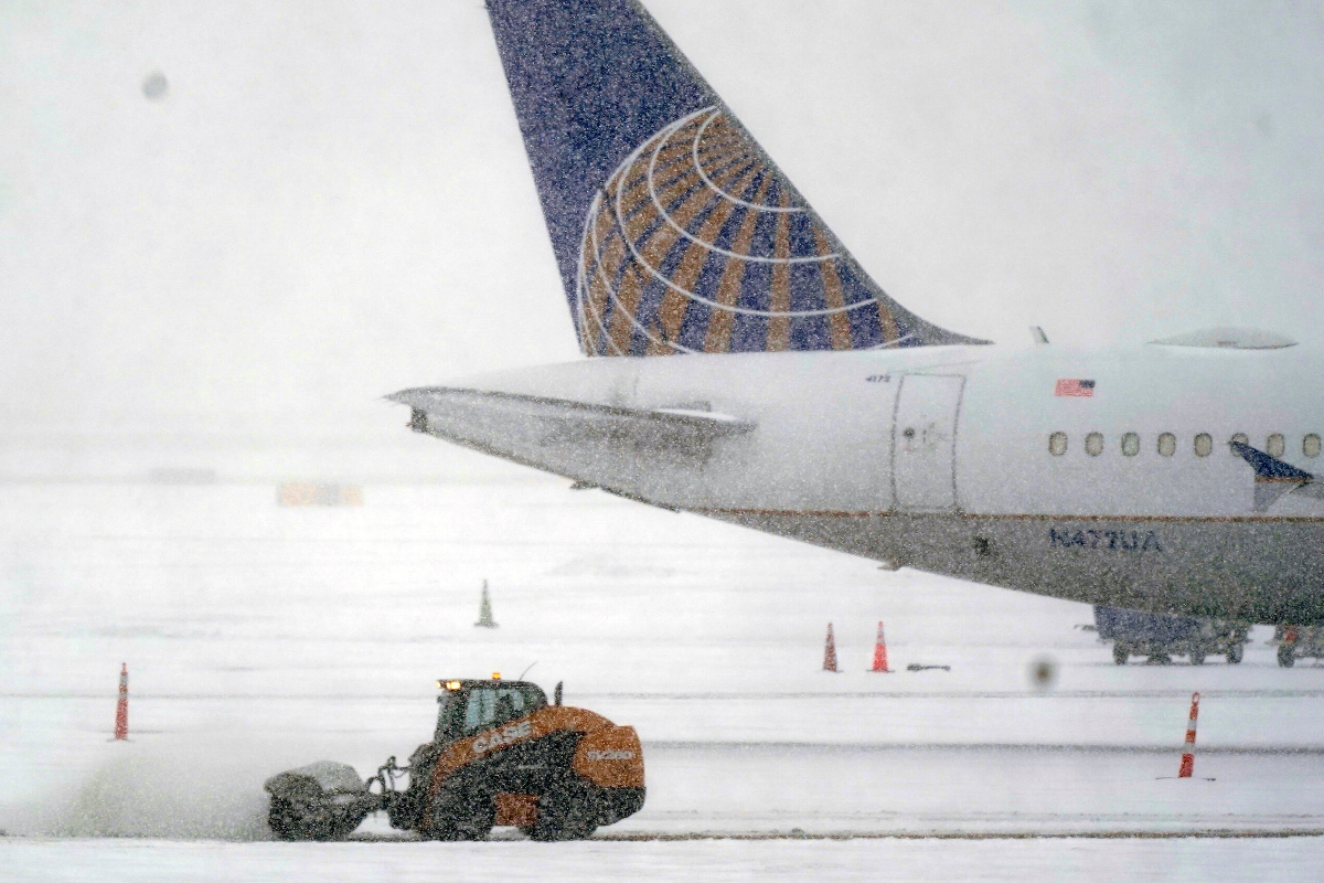 4600 flights delayed