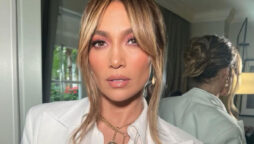 Jennifer Lopez