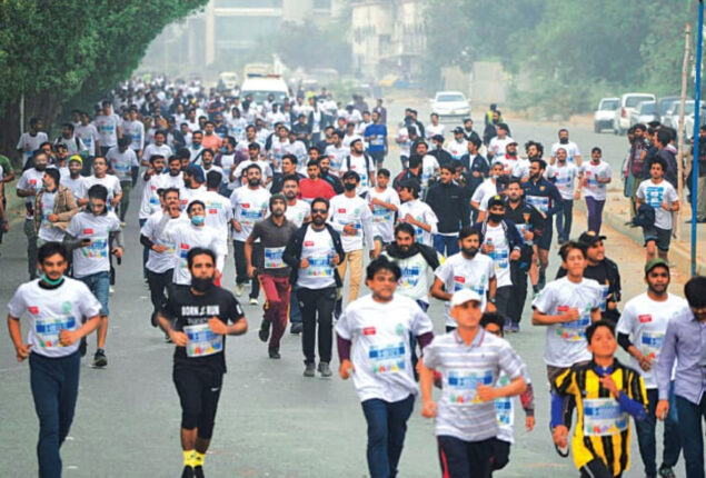 4th Commissioner’s Karachi Marathon held in Karachi