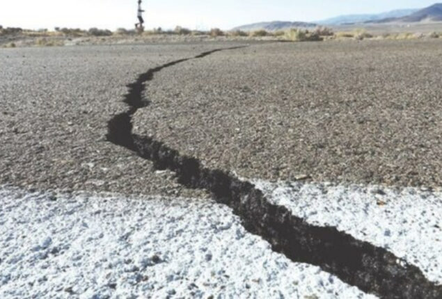 Strong earthquake jolts Islamabad and other parts of country   