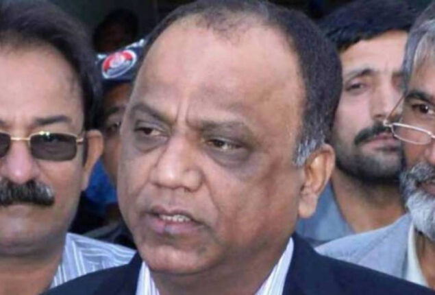 MQM leader Babar Ghauri arrives in Karachi